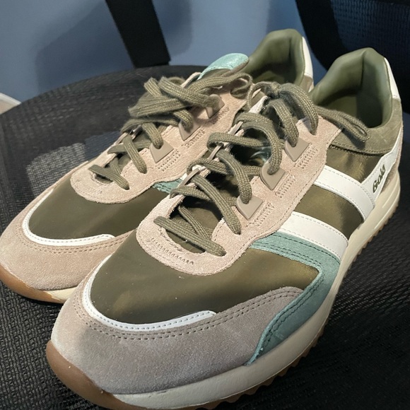 Gola Retro Stylish Green and Beige Men's Sneakers - Picture 2 of 8
